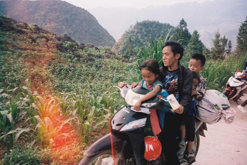 Vietnam 2024: Aventura de Sur a Norte en Moto, Tren y Autobús durante 1&nbsp;mes